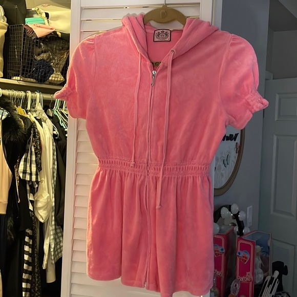 Juicy Couture Zip Up - Picture 1 of 3